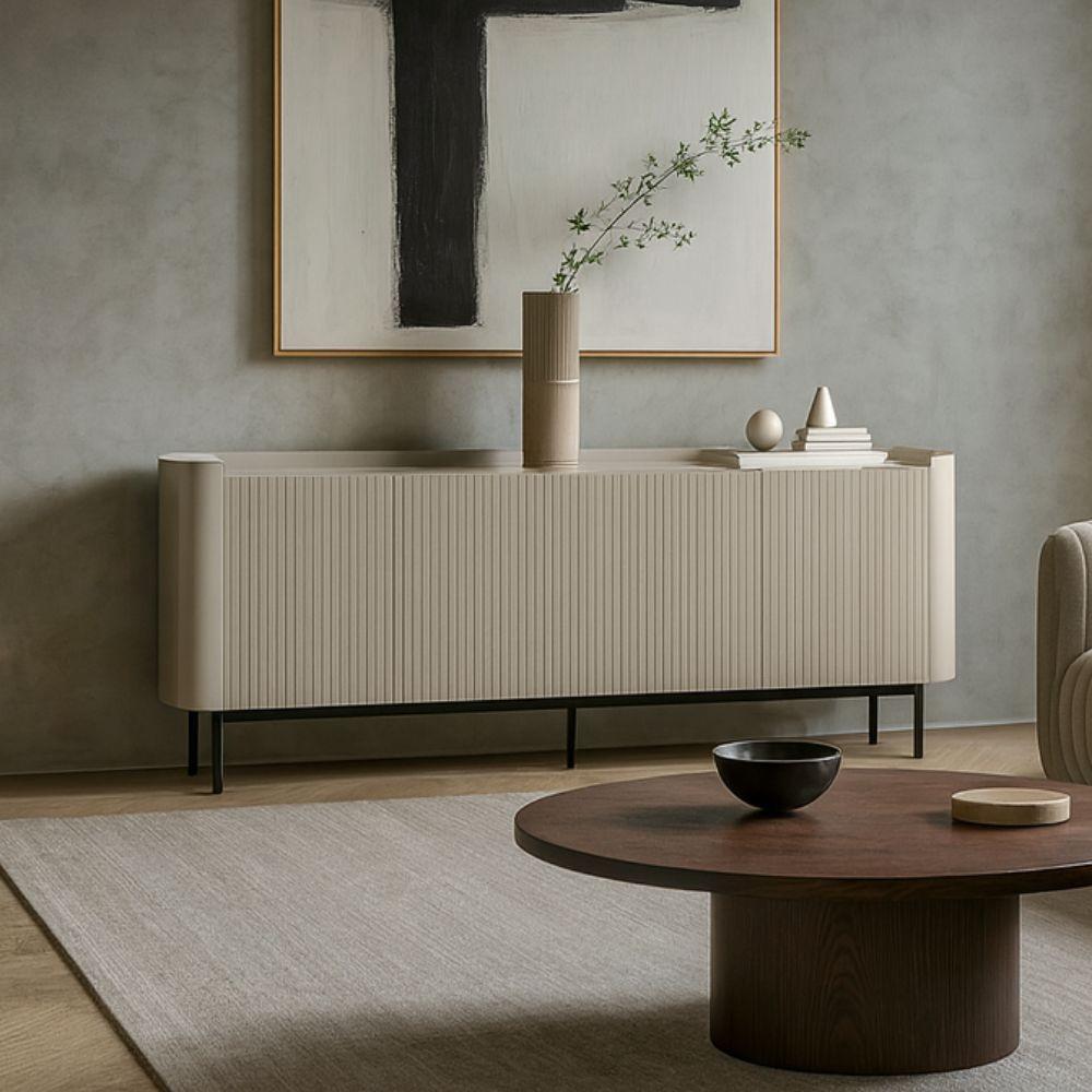 Credenza Willa18924 con 4 ante effetto cannettato colore crema